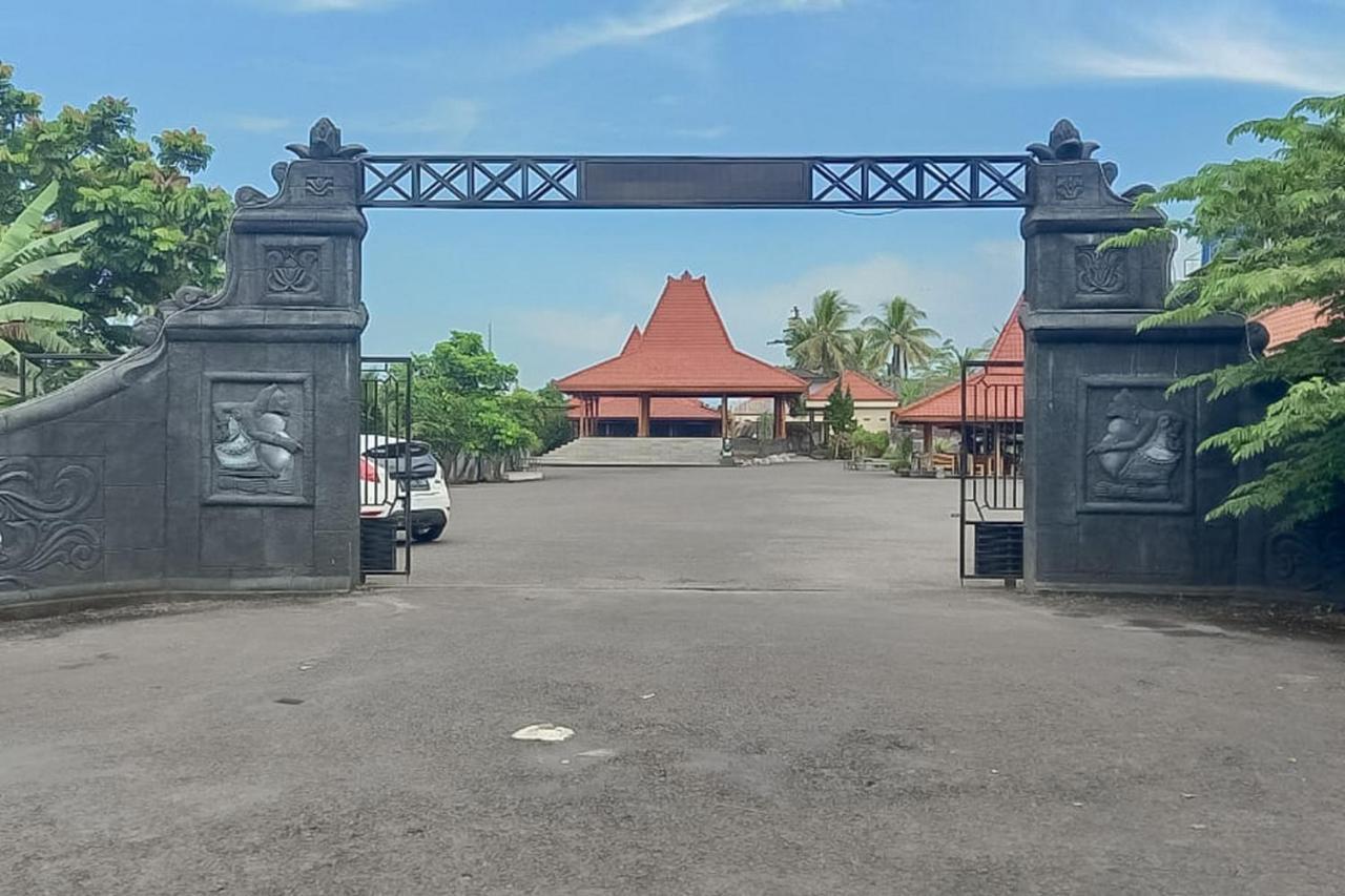 Reddoorz Syariah Near Tugu Lampu Gentur Cianjur Otel Dış mekan fotoğraf